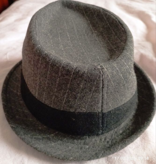 Pălărie unisex gri