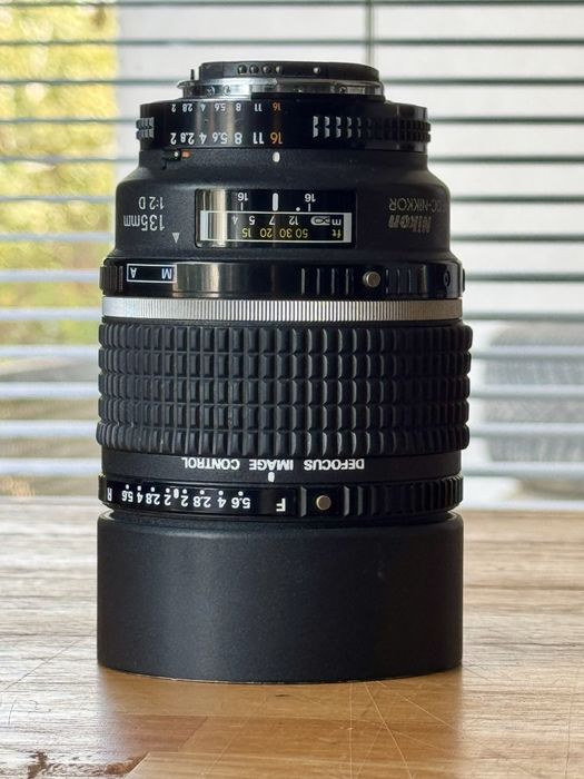 Nikon 135mm f/2 - 1:2D AF DC