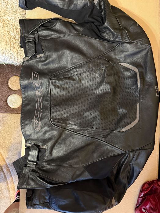 ALPINESTARS Мото панталон и яке от телешка кожа,Екипировка за мотор.