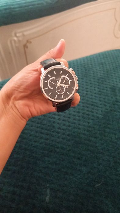 Casio часы рабочие нужно батарейку поменять!