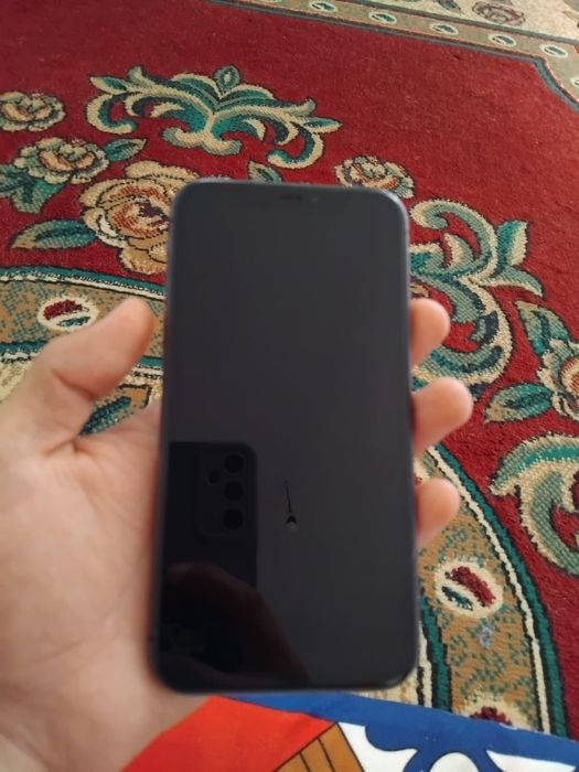 Iphone 11 64GB - Айфон