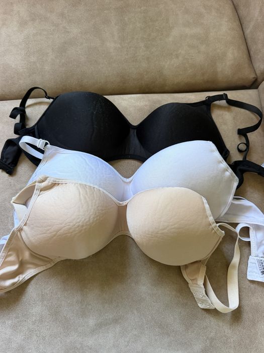 Сутиени 3 бр 10€