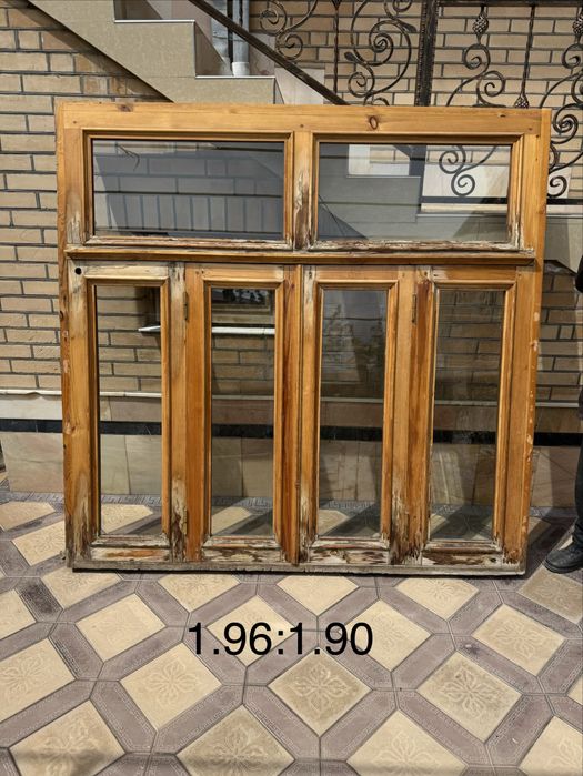 Eshik va romlar sotiladi