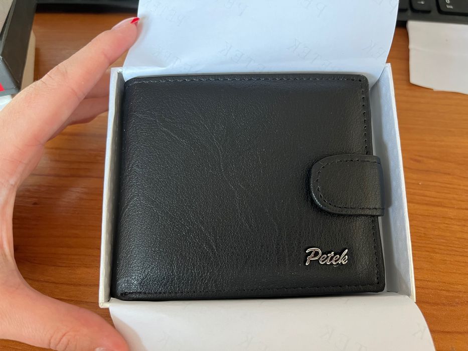 Мъжки оригинални портмонета Petek естествена кожа