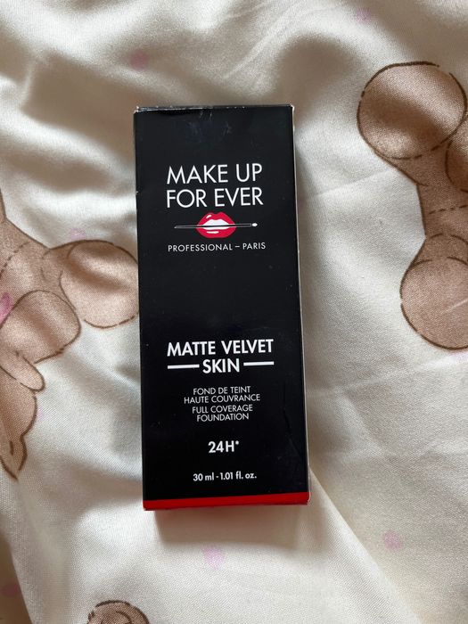 Олио за тяло и палитра за лятото на  Colourpop