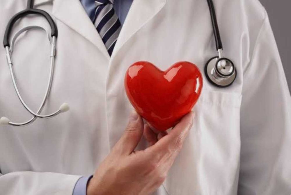 Malakali Med brat hizmati barcha turdagi inieksiyalarni qilaman