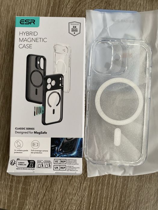 două huse pentru iPhone 17