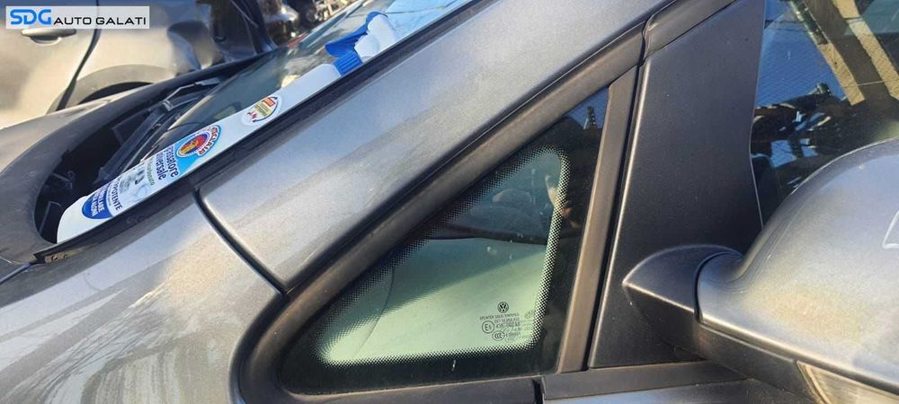 Geam Sticla Fix de pe Aripa Caroserie Stanga Fata Volkswagen Golf 5 Plus 2004 - 2008 [C1196]