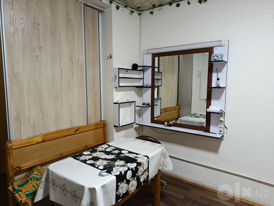 Ofis / salon sotiladi