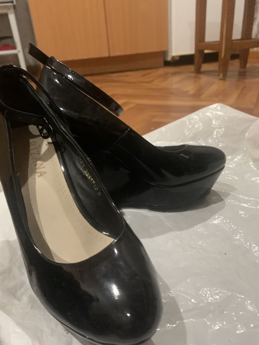 Каблук , туфли, женская обувь