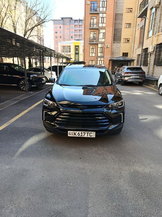 Trecker 2 LTZ plus sotiladi
