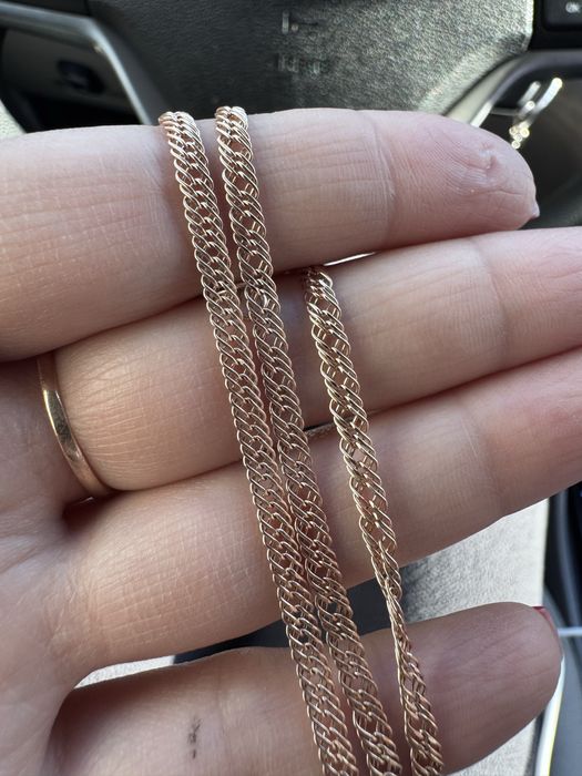 Продам золотую цепь