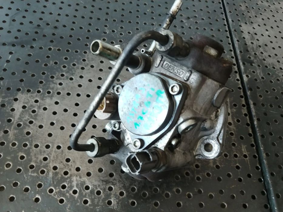 pompa inalta 1.7 cdti a17dtr opel  astra j 55581884 hu294000-1011