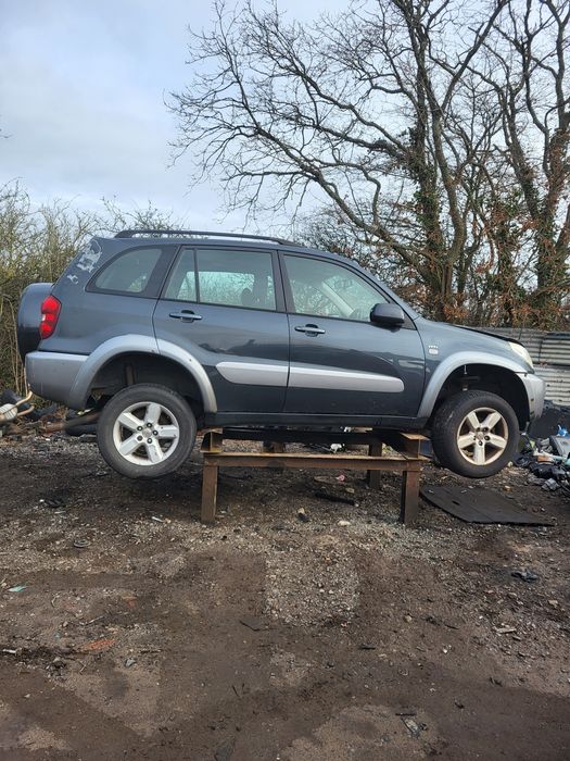 Piese toyota rav 4 2.0 benzina 4x4 an 2004