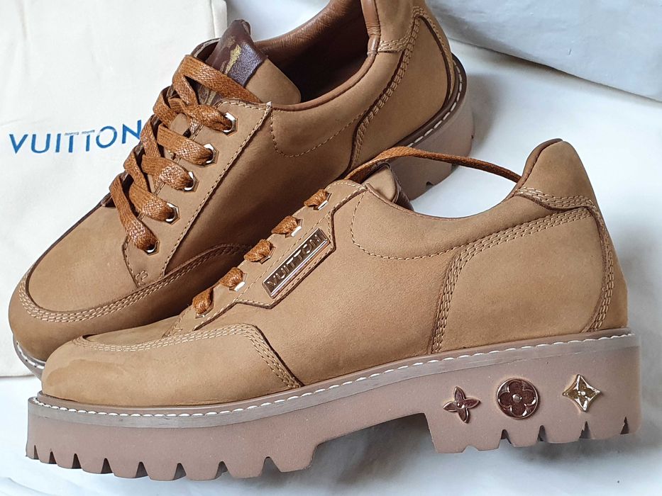 Pantofi Louis Vuitton. x NBA - model deosebit piele