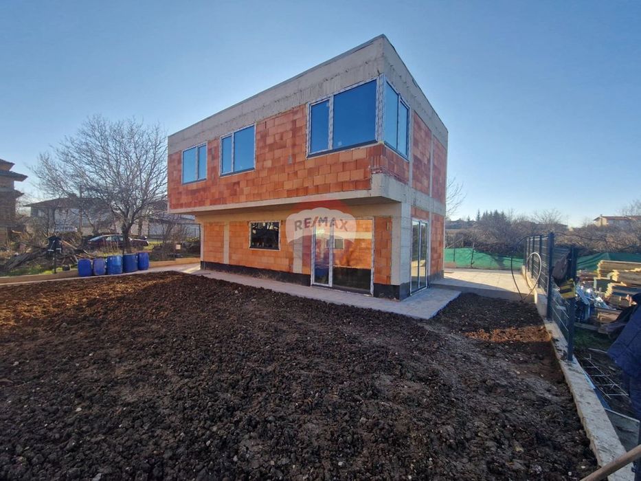 Продава се Къща в с. Кичево, Област Варна - 126 кв.м за 1572 €/кв.м - Снимка #1