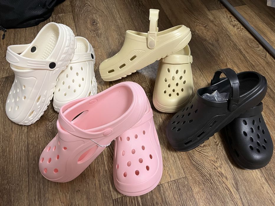 Кроксы разные цвета и размеры