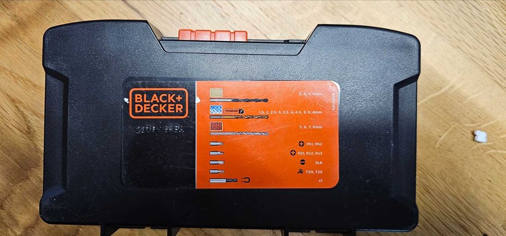 ударна бормашина BLACK & DECKER, 500W, 13мм, с битове и свредла