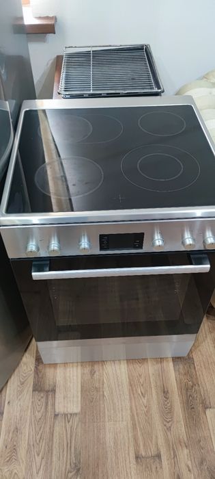 Плита Bosch электрическая