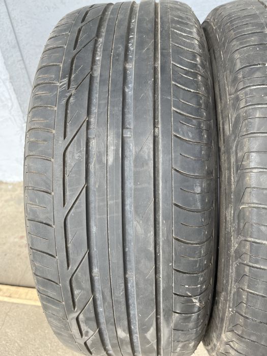 2 бр. летни гуми 225/50/18 Bridgestone RSC DOT 2017 5 mm
