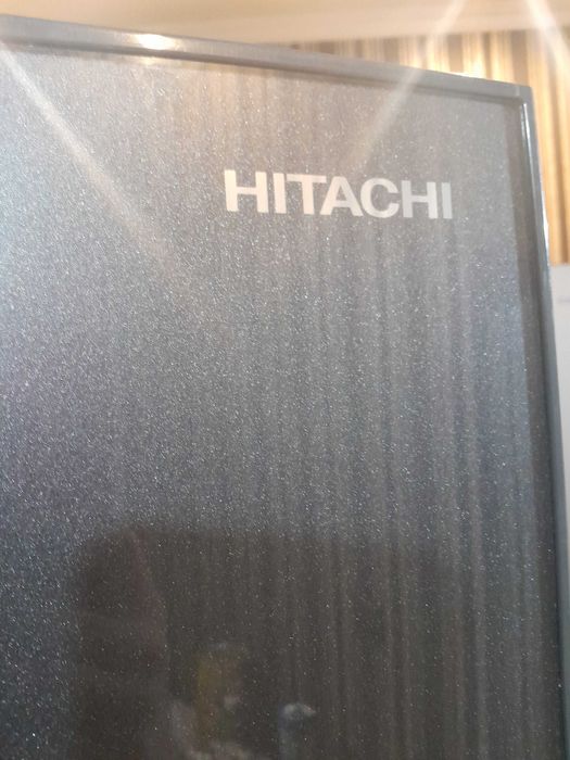 Холодильник Hitachi