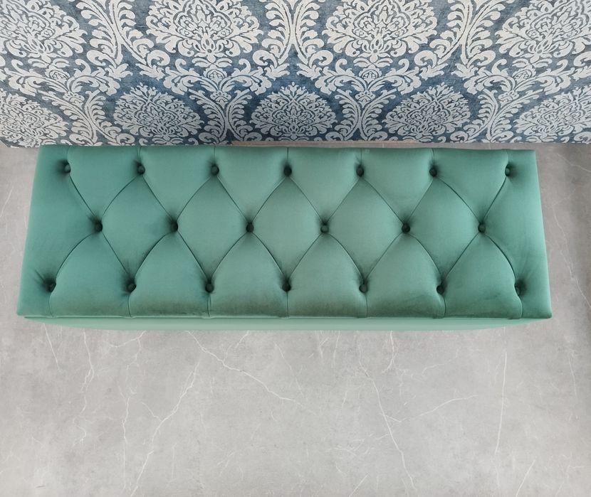 Vând bancheta catifea  cu spatiu pentru depozitare Chesterfield verde