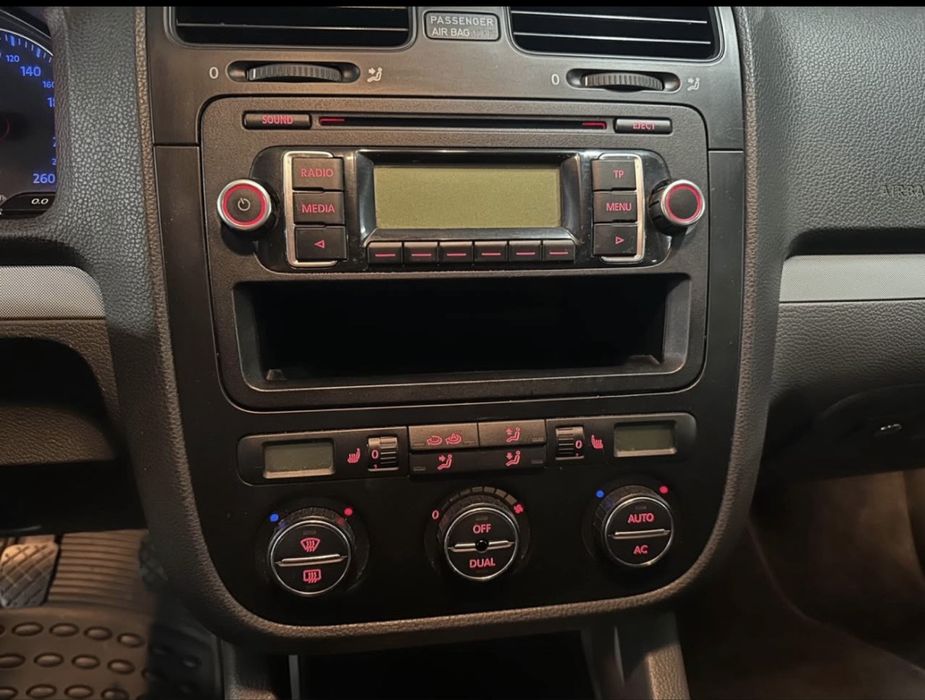 Volkswagen Golf 5 – 2008, 1.9 TDI, 105 CP