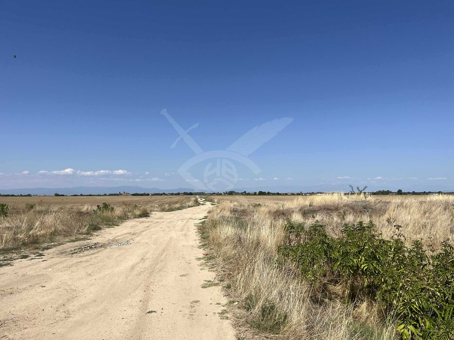 Парцел в с. Царацово 90314