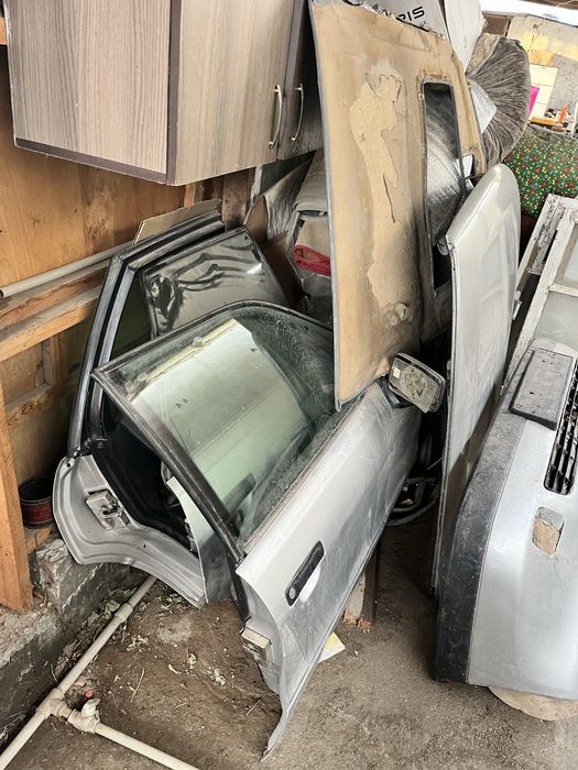 Запчаст кузов ауди 80