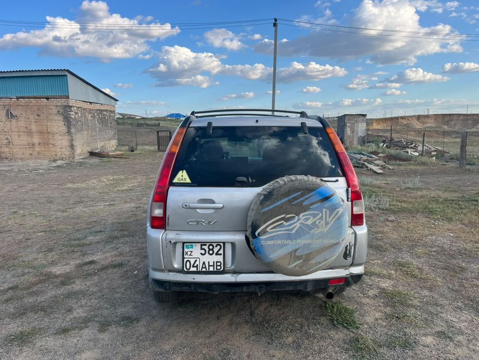 Honda CR-V 2003  2.0л