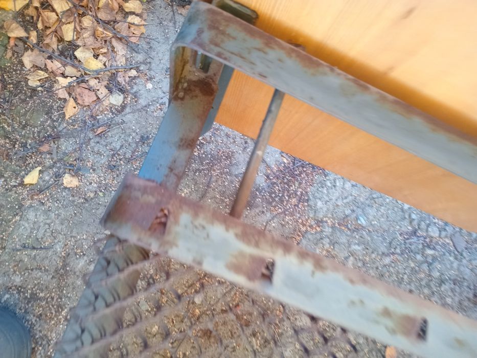 Продам кровать 2х спальную