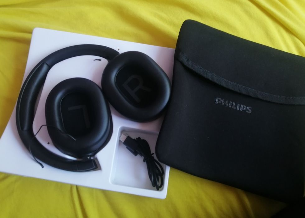 Philips TAH6505 слушалки с 2 години гаранция, чисто нови