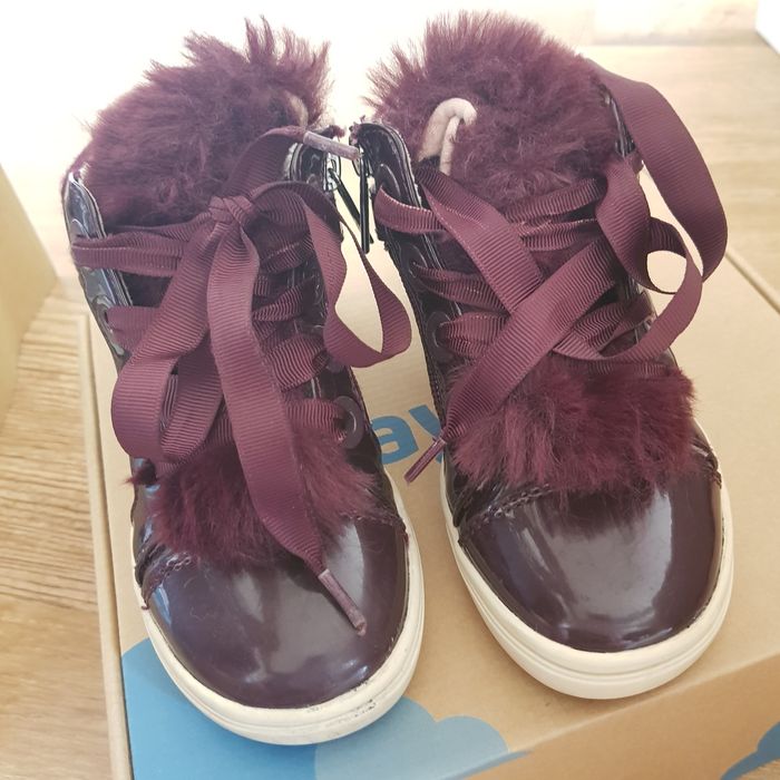 Детски обувки Mayoral и Mustang