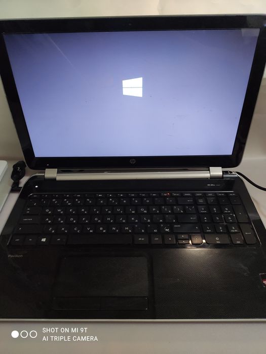 продам ноутбук HP pavilion 15