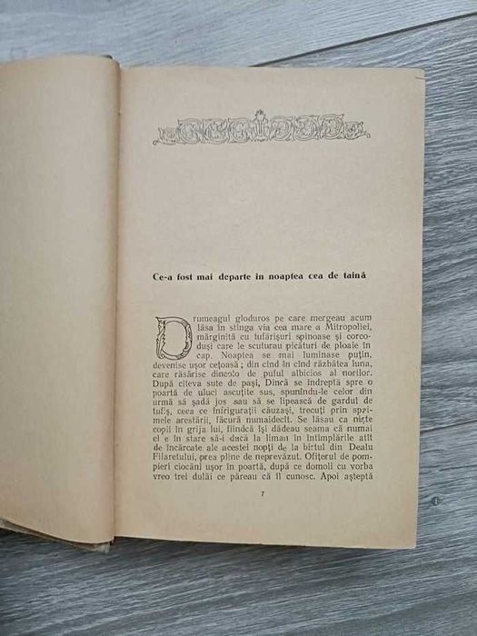 Un om între oameni de Camil Petrescu