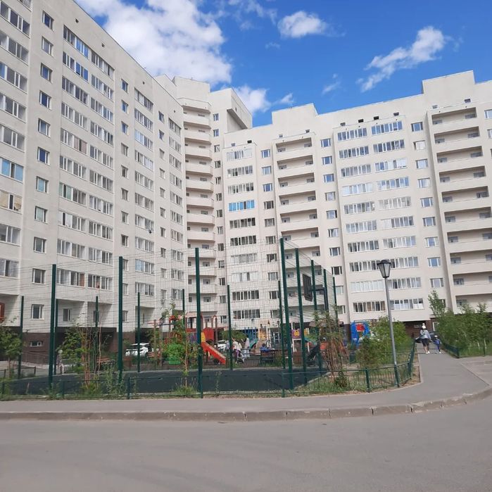 Продам 3-х комнатную квартиру на Левом берегу