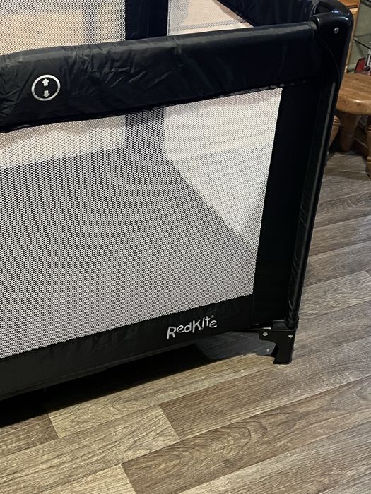 Легло за  Игра или спане  за Дете