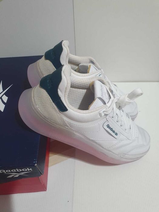Reebok Club tenis masura 38 originali noi in cutie