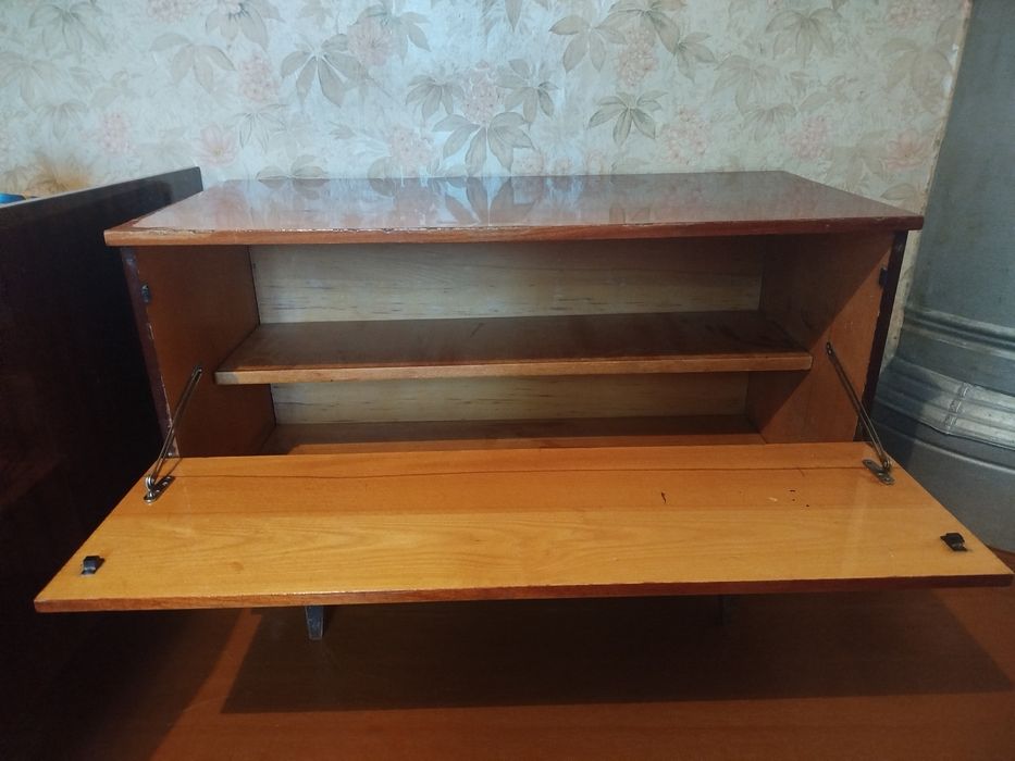 Продам тумбу б/у