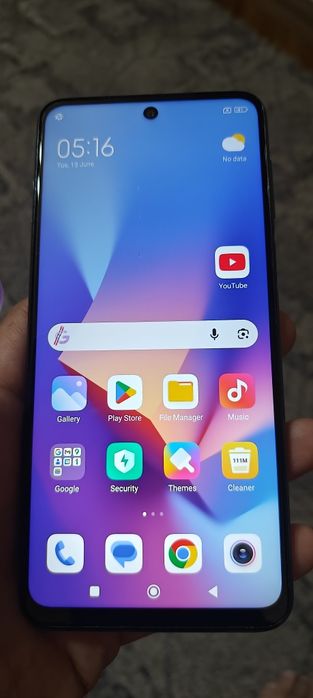 Redmi note 9 pro impecabil.