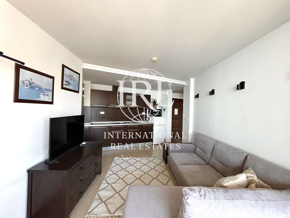 Продава се Двустаен апартамент в Балчик - 64 кв.м за 1672 €/кв.м - Снимка #4