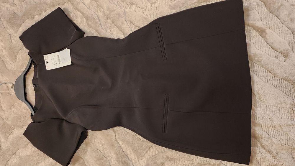 Нова рокля Zara, размер XS