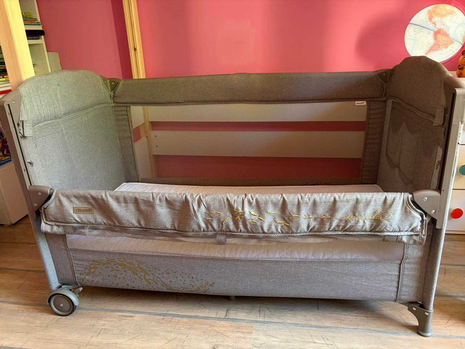 Сгъваема бебешка кошара с падаща страна Chipolino Мерида +матрак
