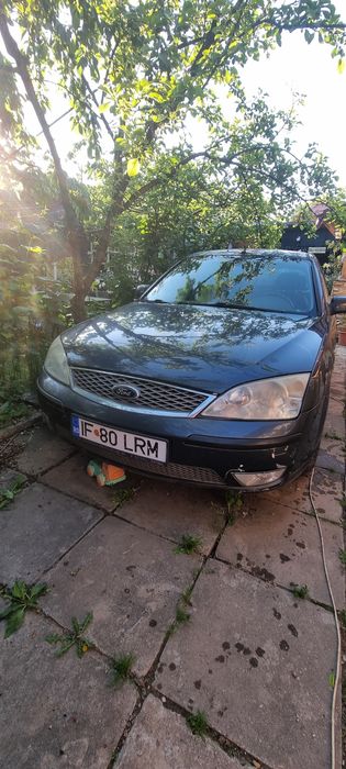 Se vinde de piese sau de reparat!
