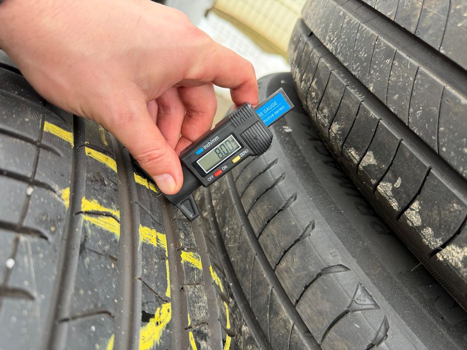 Anvelope pirelli vara  245 45 20