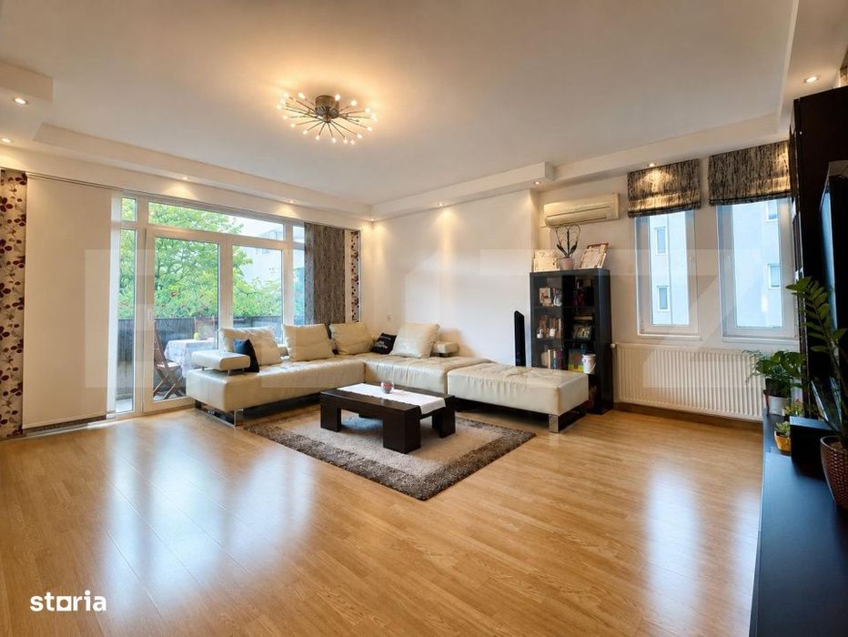 Apartament 3 camere, 90 mp, boxa si parcare cu CF, zona Campului — fotografia 1