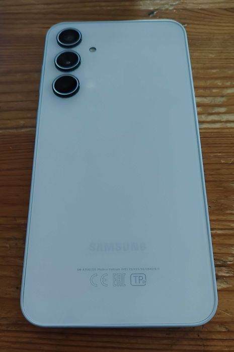 Смартфон Samsung Galaxy A35 5G 128gb.