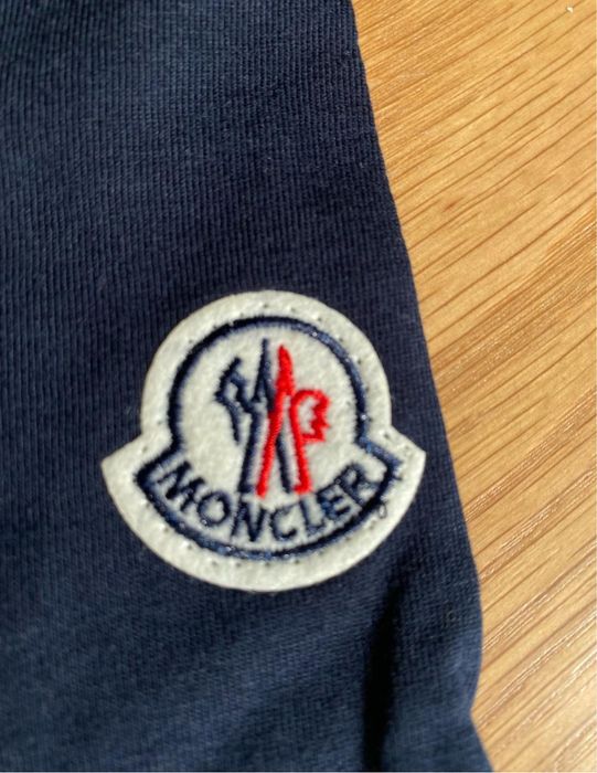 Футболка Moncler