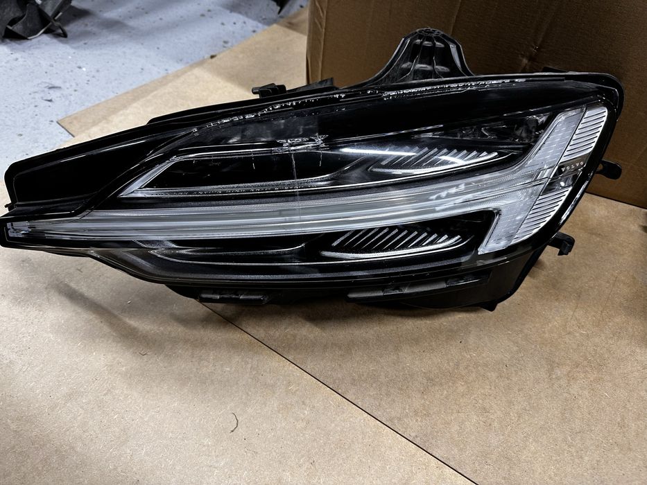 Far stânga full led volvo s 60.v60.