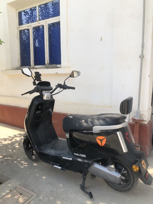 Yadea E8S 120-130 km yuradi tezligi 55 km